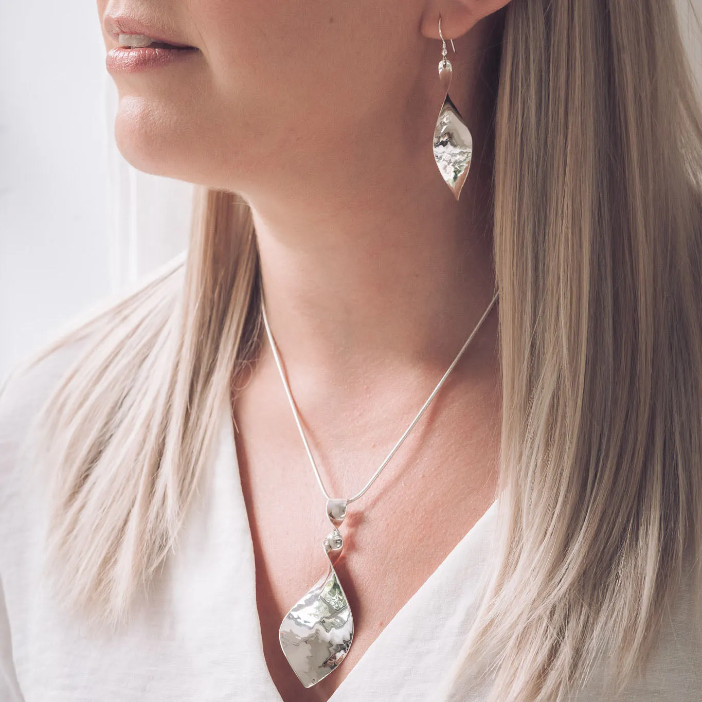 Narrow Twist Earrings