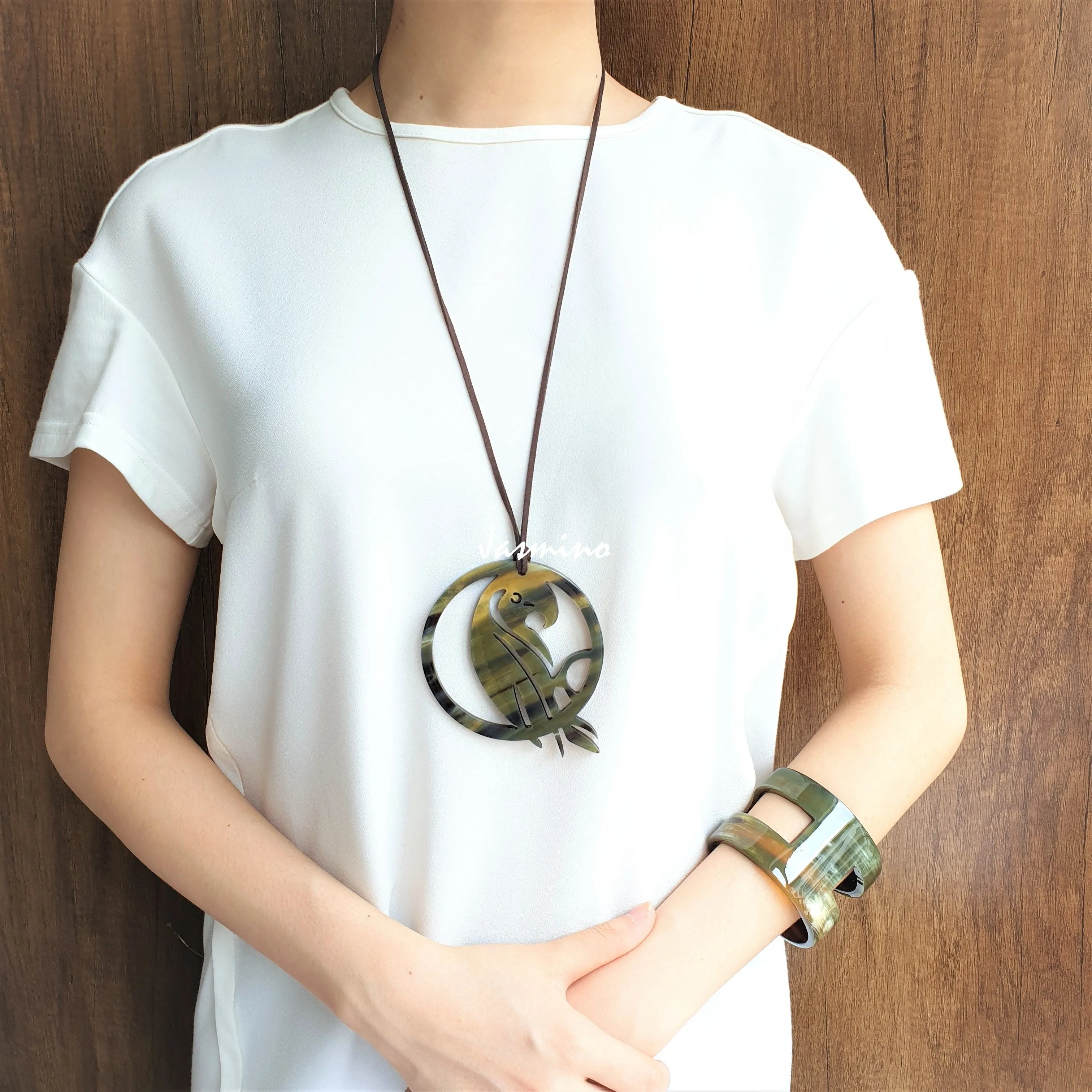 Natural Handmade Buffalo Horn Pendant J18293, Enhanced Value for Women
